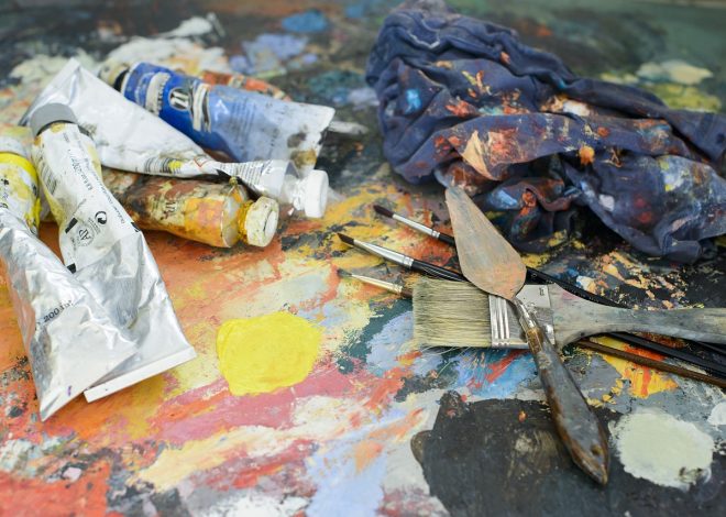 Découvrez les artistes les plus emblématiques de notre époque