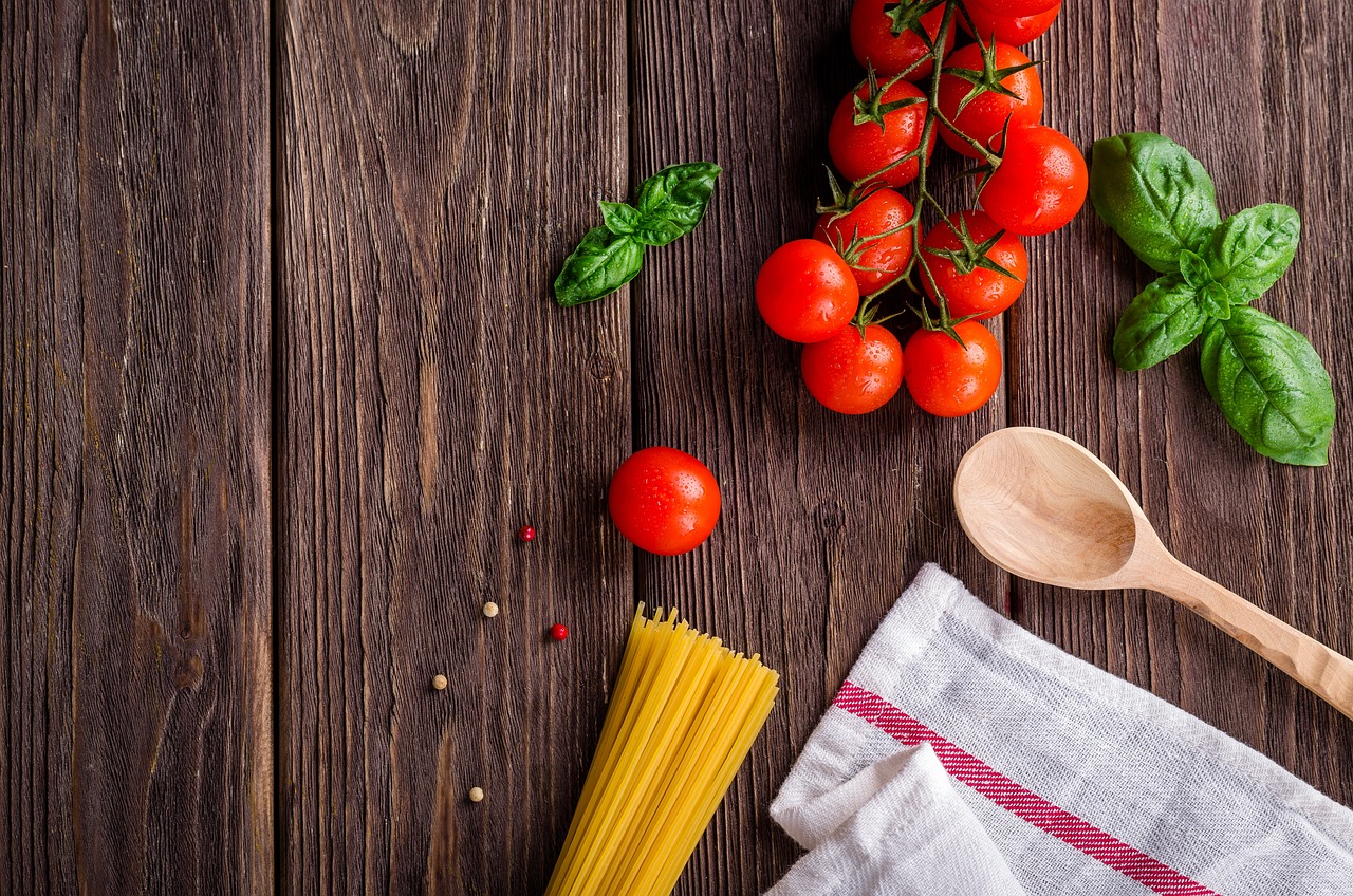 odkryj najnowsze trendy kulinarne, które zrewolucjonizują twoje doświadczenia gastronomiczne. poznaj innowacyjne smaki, zdrowe składniki i kreatywne przepisy, które są na czołowej liście współczesnej kuchni.